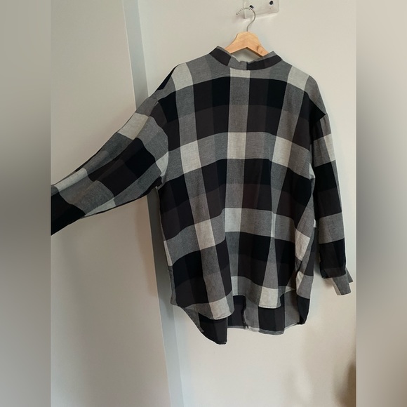 “Weekday” plaid/check shirt (no buttons!) - Picture 5 of 6